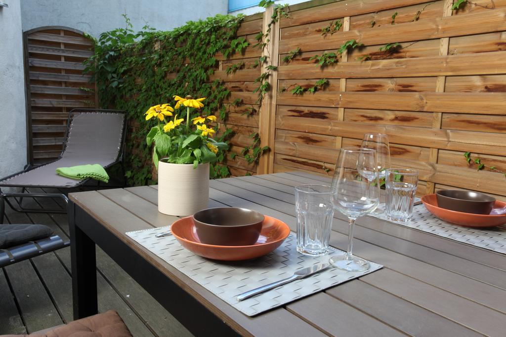 Hoheschule Courbette Appartement *